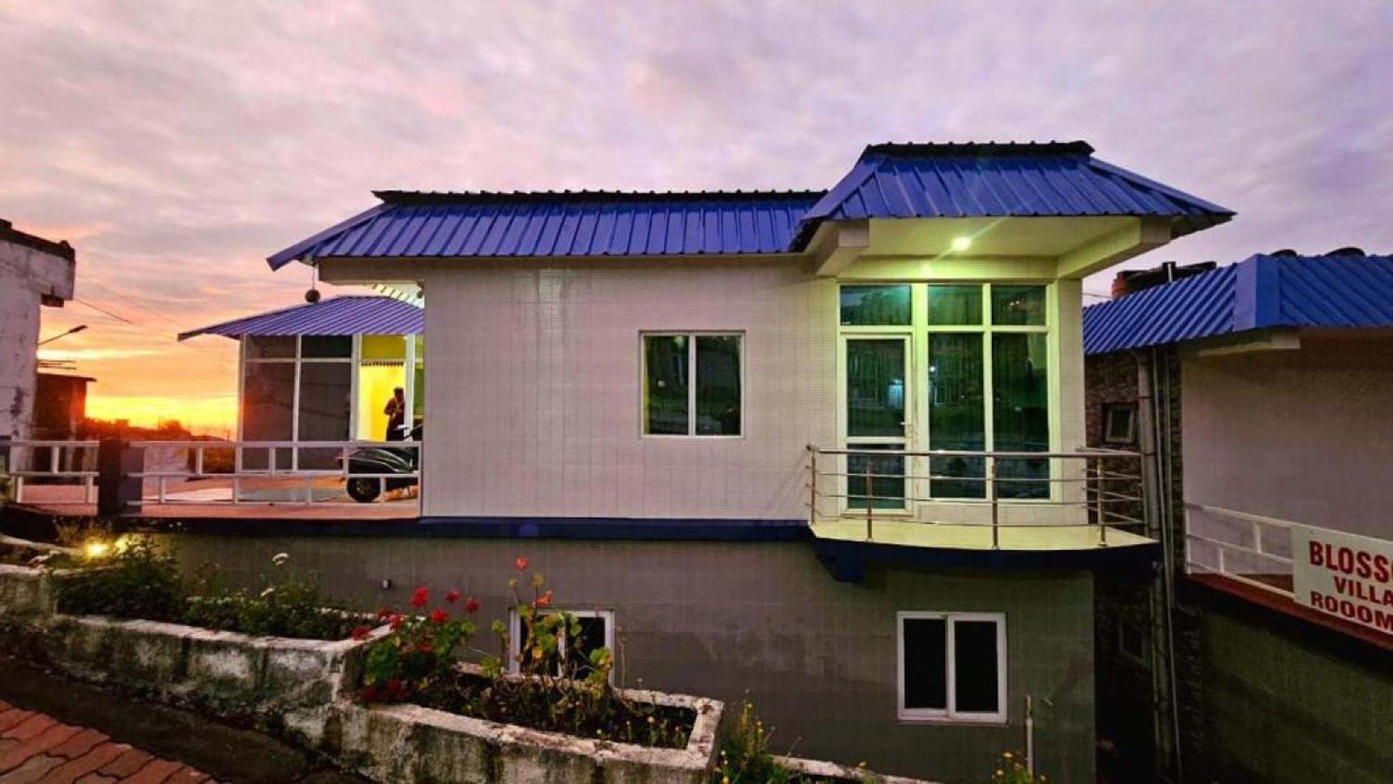 Blossom Spring Villa Utakamand Zewnętrze zdjęcie